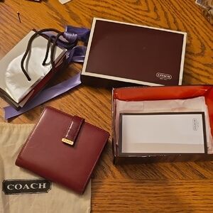 Coach Men's Burgundy Wallet